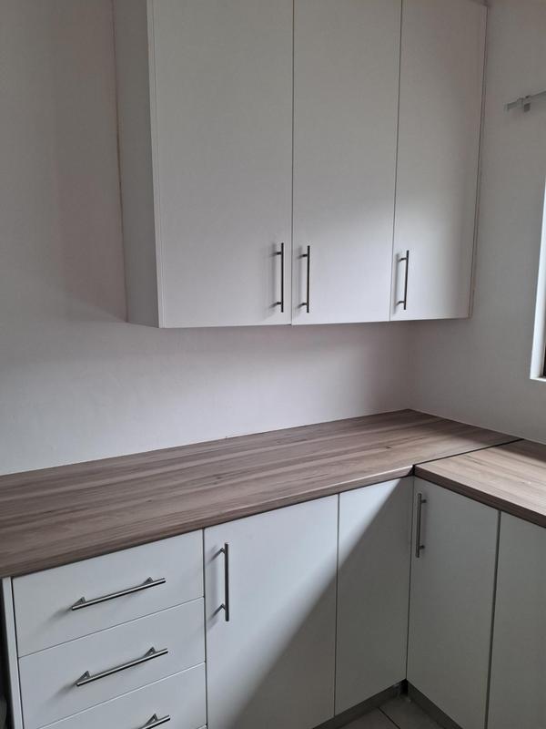 To Let 4 Bedroom Property for Rent in Dwarskersbos Western Cape